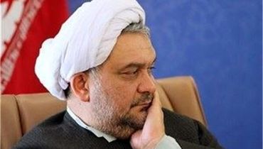 عباس امیری فر: زمان آن شده که نظام حکمرانی ما به نظام پارلمانی تغییر کند