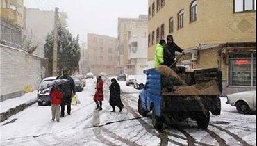 این حجم از شن و نمک در خیابان  را هیچ جای دنیا نمی‌ریزند
