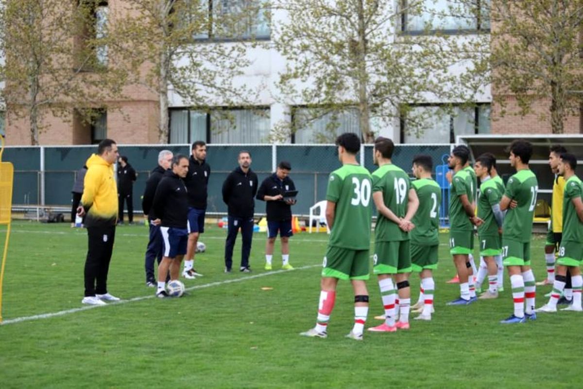 سرمربی تیم امید باز هم انتخاب نشد