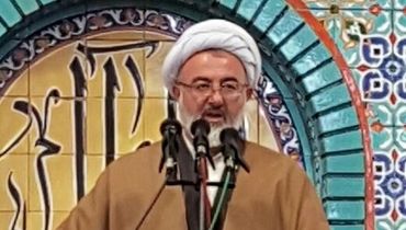 امام جمعه شاهرود نگران کاهش سربازان برای پاسداری از کشور شد